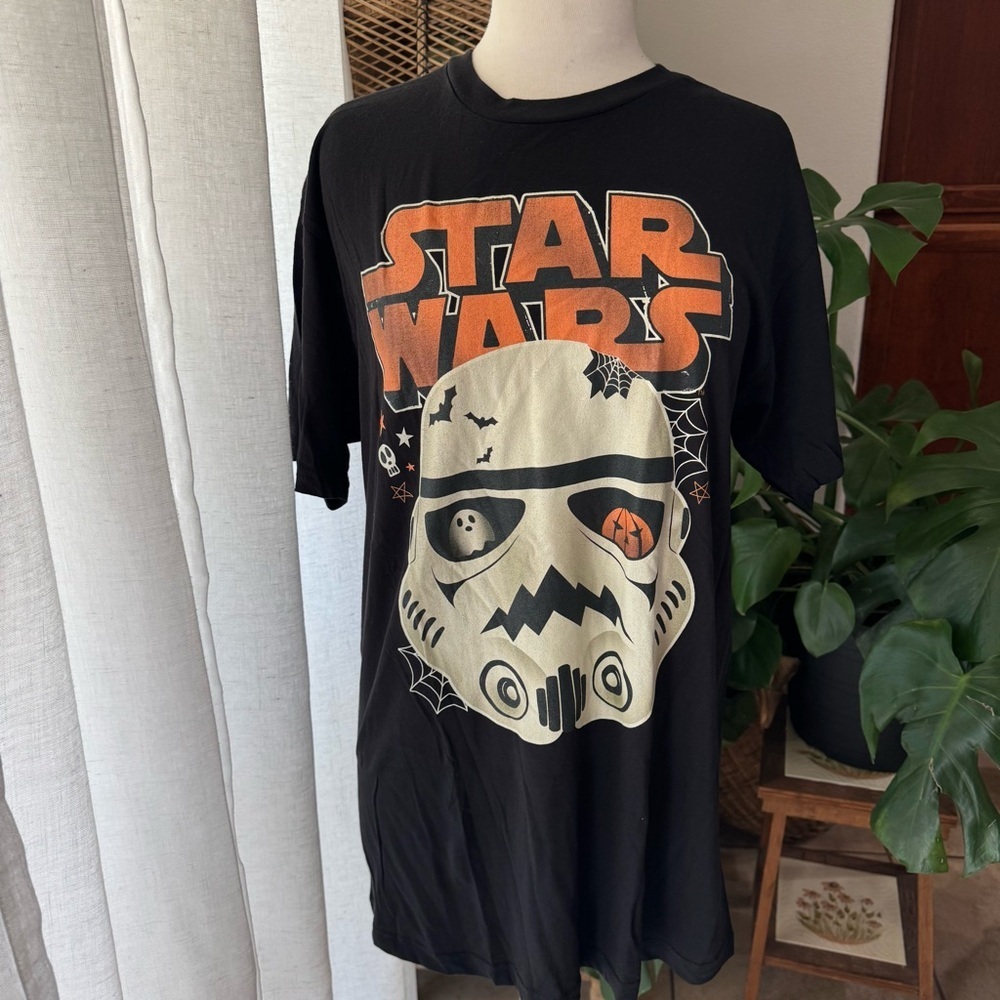 Star Wars Halloween Stormtrooper Pumpkin Graphic T-Shirt Men’s Large